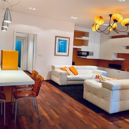 Luxury Apartment In The Center Of براغ المظهر الخارجي الصورة