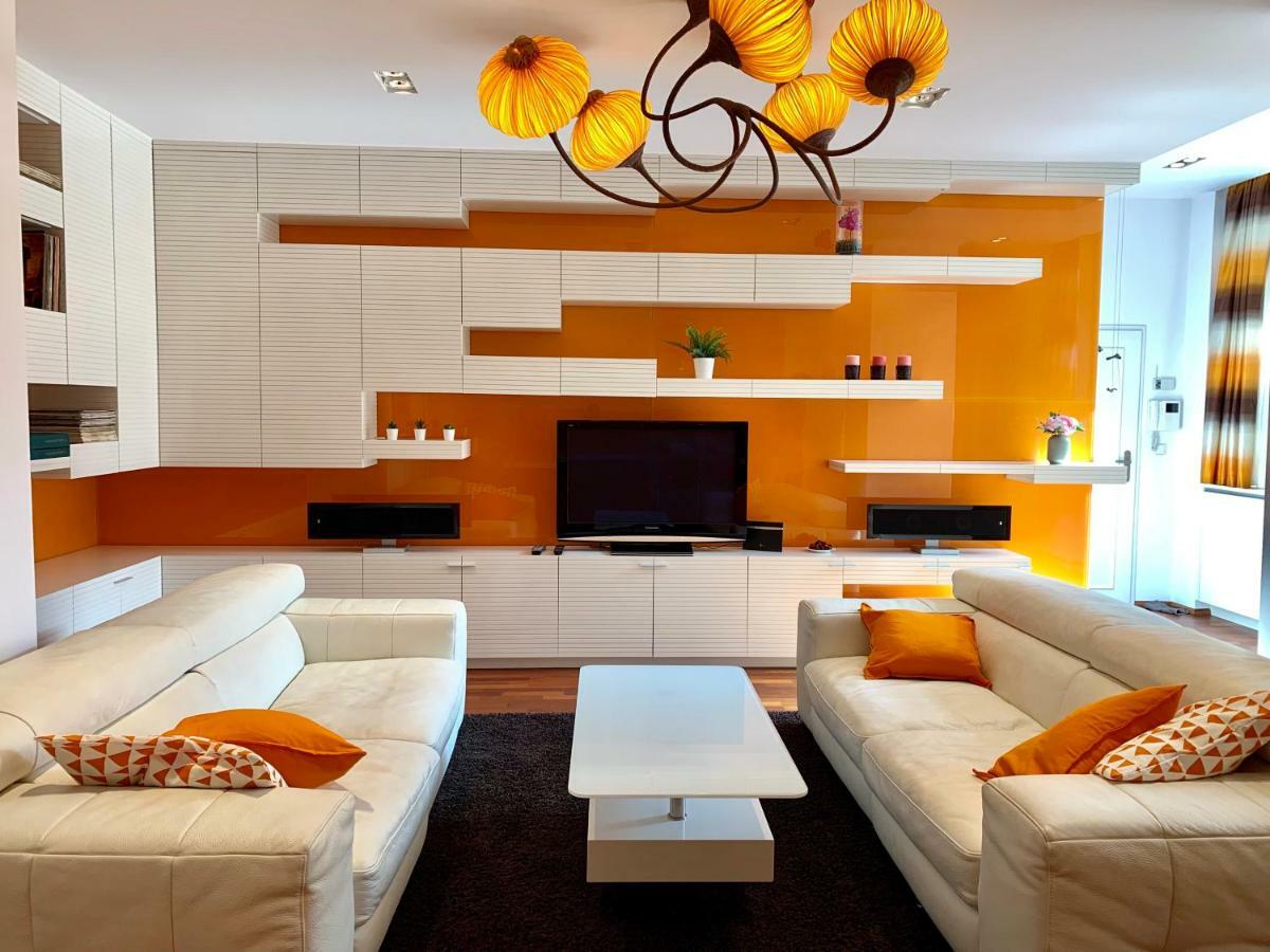 Luxury Apartment In The Center Of براغ المظهر الخارجي الصورة