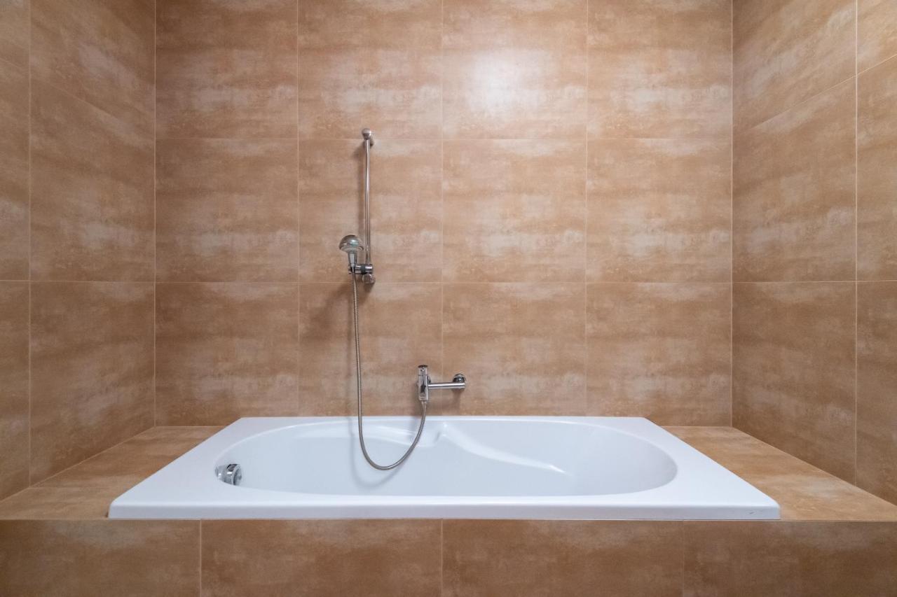 Luxury Apartment In The Center Of براغ المظهر الخارجي الصورة