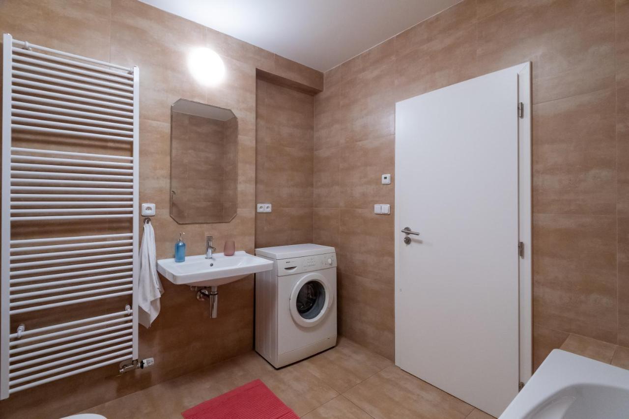 Luxury Apartment In The Center Of براغ المظهر الخارجي الصورة