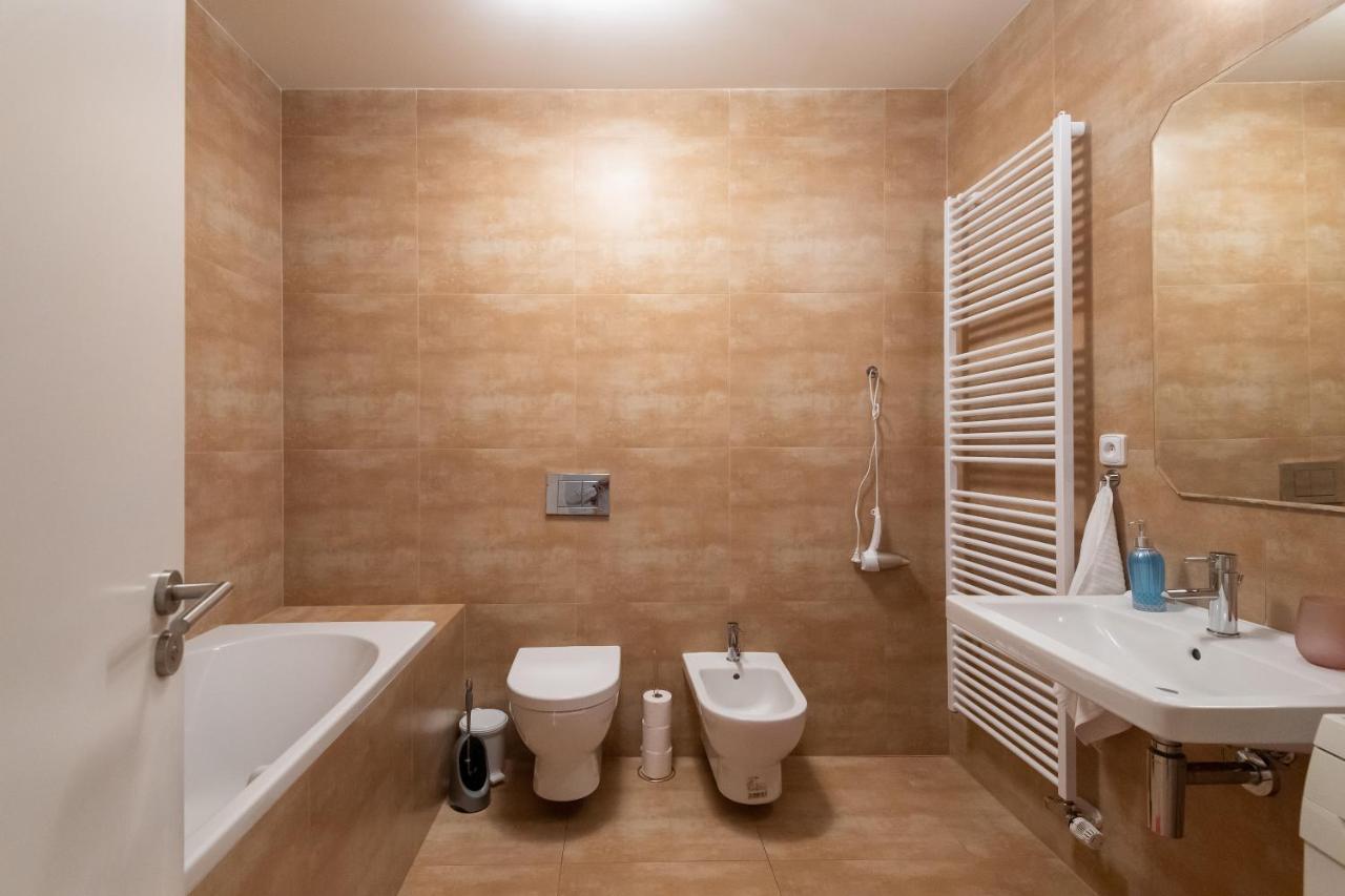 Luxury Apartment In The Center Of براغ المظهر الخارجي الصورة
